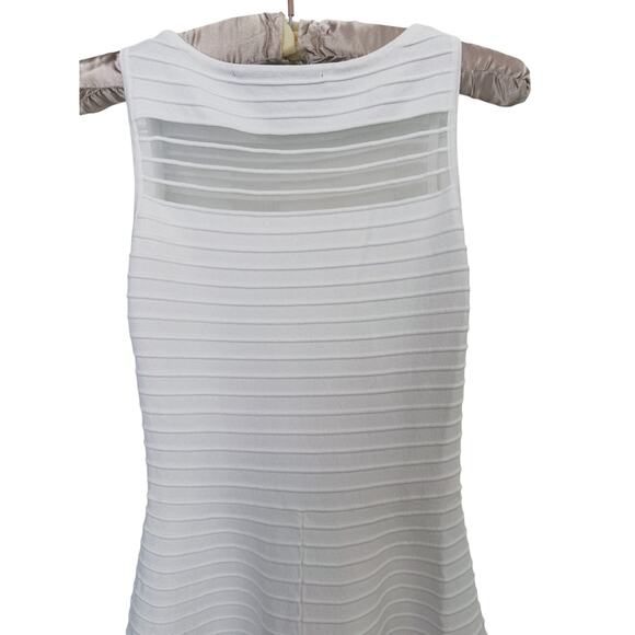 French Connection Illusion Fit & Flare Crepe Knit Mini Dress White 2 Classic - Picture 14 of 14